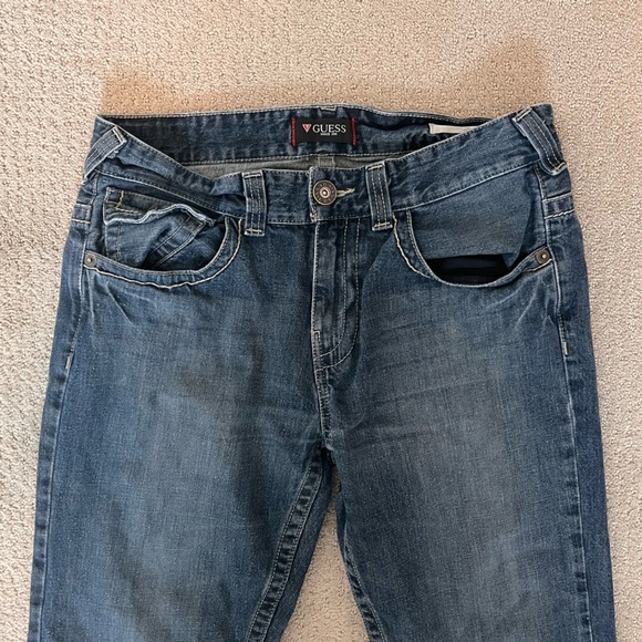 Guess Relaxed Bootcut Jeans - Picture 3 of 6